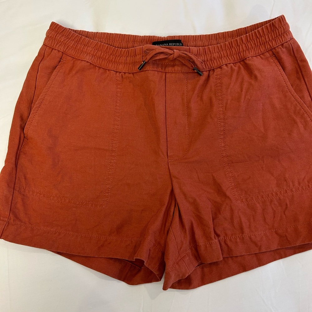 Banana Republic coral brown Drawstring Linen-Blend Shorts